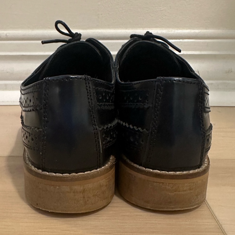 ASOS leather lace up flat brogues in Navy size 7 - Picture 6 of 10